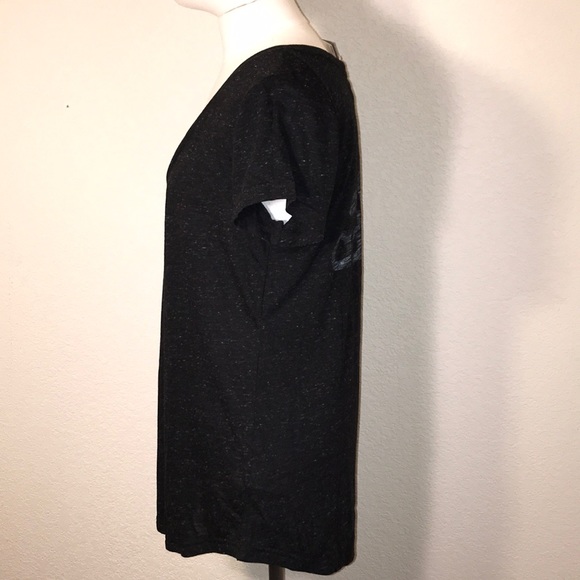 Adidas curved neck V-neck shirt - Picture 3 of 8